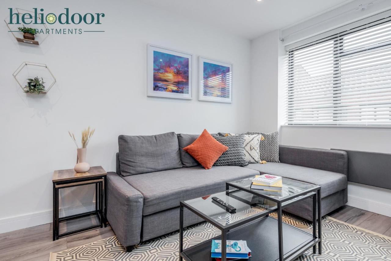 Milton Keynes Apartments, Sleeps Up To 5, Free Parking, Free Wifi & Movies, 7 Mins Drive To Milton Keynes Central Station For Direct Trains To London & The North 外观 照片
