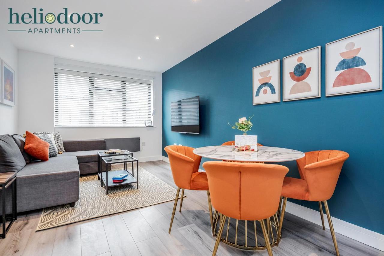 Milton Keynes Apartments, Sleeps Up To 5, Free Parking, Free Wifi & Movies, 7 Mins Drive To Milton Keynes Central Station For Direct Trains To London & The North 外观 照片