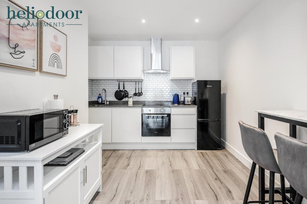 Milton Keynes Apartments, Sleeps Up To 5, Free Parking, Free Wifi & Movies, 7 Mins Drive To Milton Keynes Central Station For Direct Trains To London & The North 外观 照片