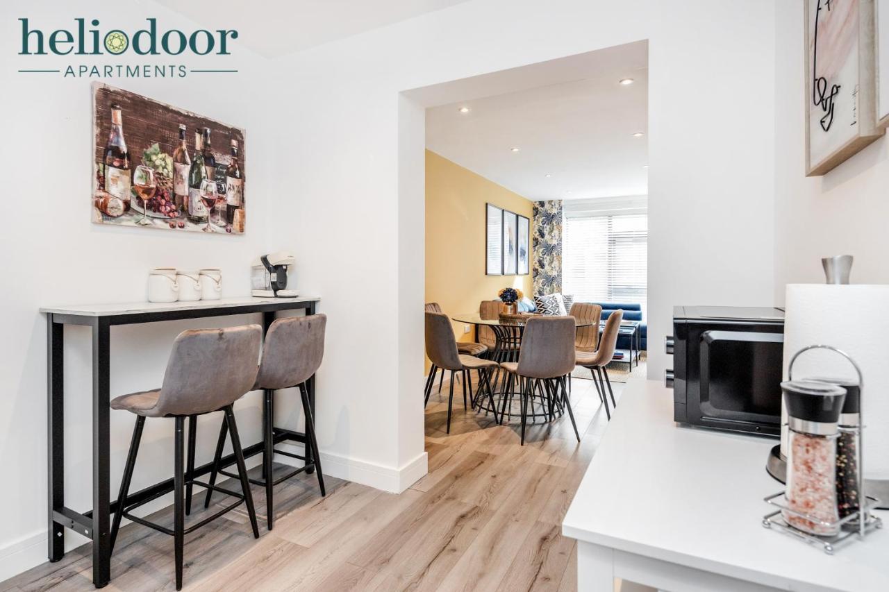 Milton Keynes Apartments, Sleeps Up To 5, Free Parking, Free Wifi & Movies, 7 Mins Drive To Milton Keynes Central Station For Direct Trains To London & The North 外观 照片