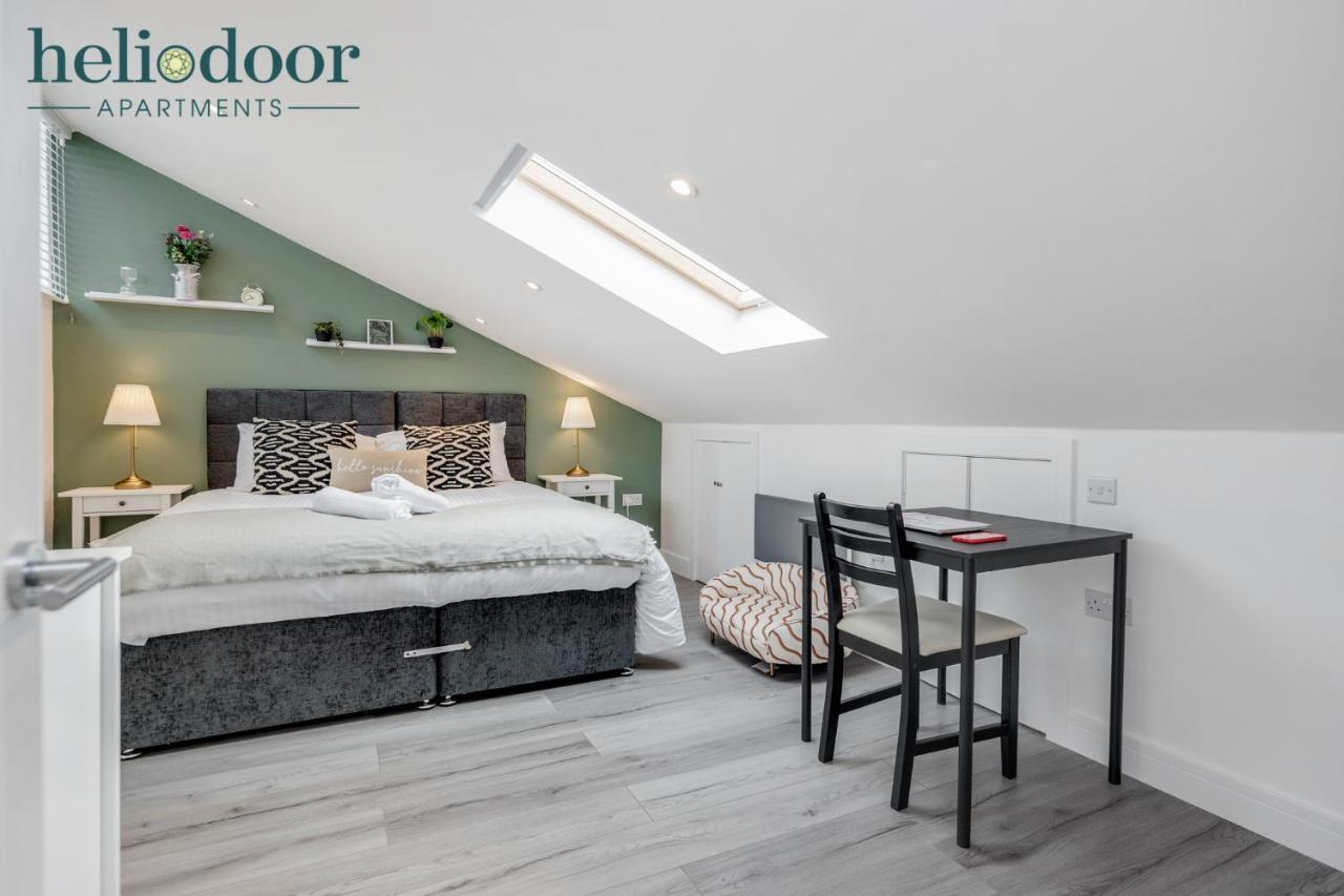 Milton Keynes Apartments, Sleeps Up To 5, Free Parking, Free Wifi & Movies, 7 Mins Drive To Milton Keynes Central Station For Direct Trains To London & The North 外观 照片