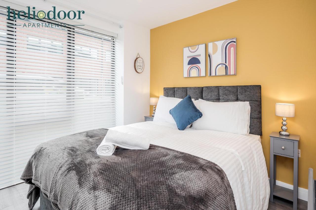 Milton Keynes Apartments, Sleeps Up To 5, Free Parking, Free Wifi & Movies, 7 Mins Drive To Milton Keynes Central Station For Direct Trains To London & The North 外观 照片
