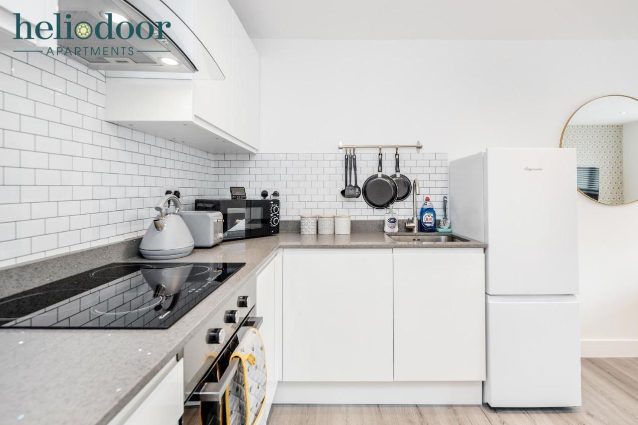 Milton Keynes Apartments, Sleeps Up To 5, Free Parking, Free Wifi & Movies, 7 Mins Drive To Milton Keynes Central Station For Direct Trains To London & The North 外观 照片
