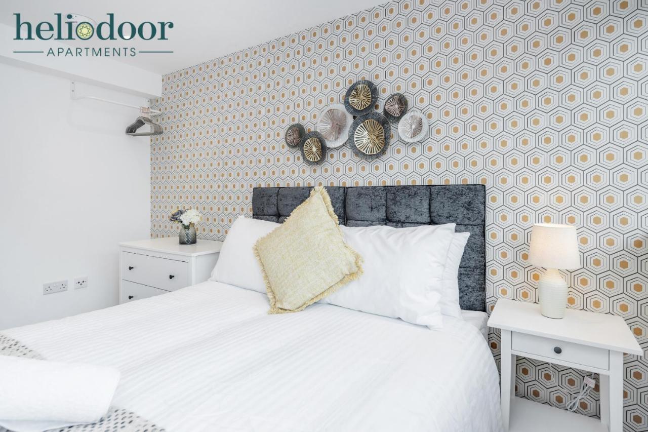 Milton Keynes Apartments, Sleeps Up To 5, Free Parking, Free Wifi & Movies, 7 Mins Drive To Milton Keynes Central Station For Direct Trains To London & The North 外观 照片