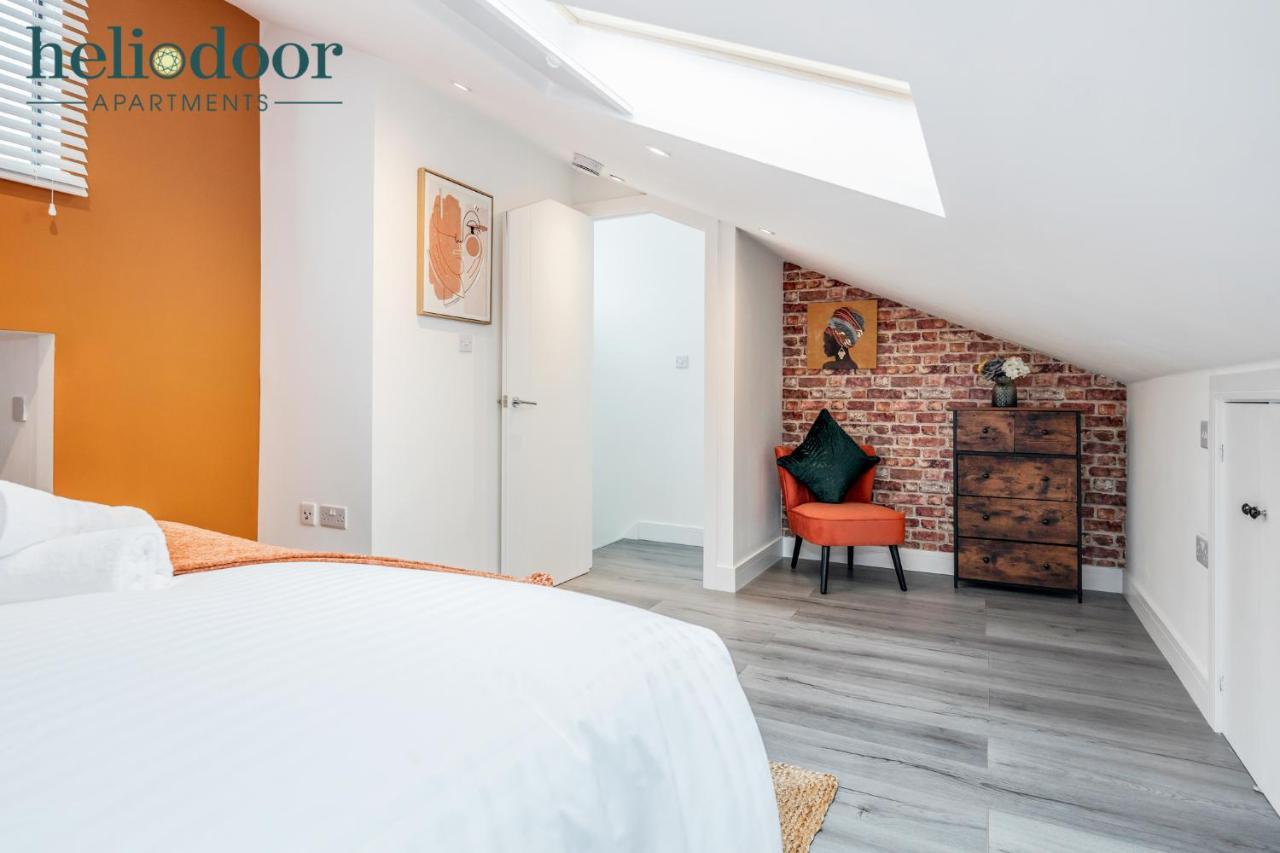 Milton Keynes Apartments, Sleeps Up To 5, Free Parking, Free Wifi & Movies, 7 Mins Drive To Milton Keynes Central Station For Direct Trains To London & The North 外观 照片