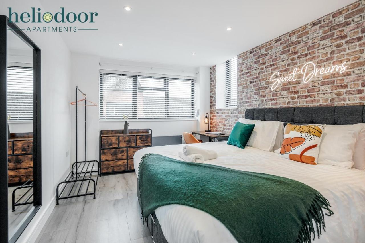 Milton Keynes Apartments, Sleeps Up To 5, Free Parking, Free Wifi & Movies, 7 Mins Drive To Milton Keynes Central Station For Direct Trains To London & The North 外观 照片